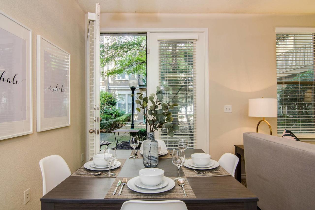 Heart Of Downtown Memphis! Sleeps 6! Apartment Luaran gambar